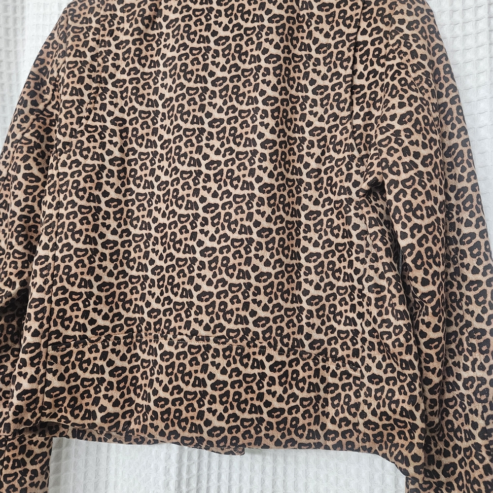Amazon Leopard Print Leather Jacket - image 3